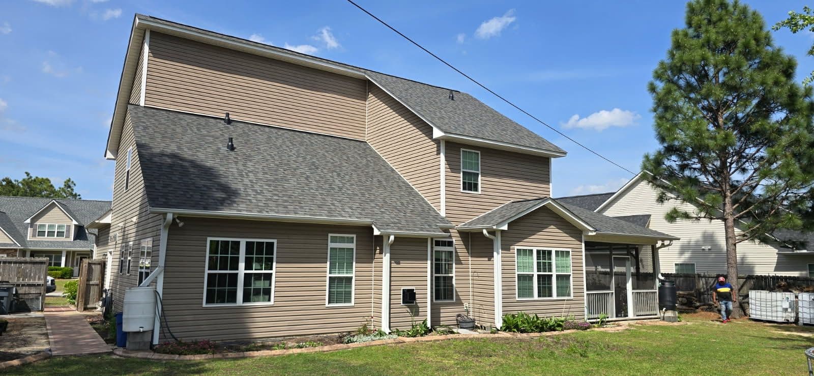 Gallery photos for Williamsburg Gray Shingle Roof Transformation: Image #1