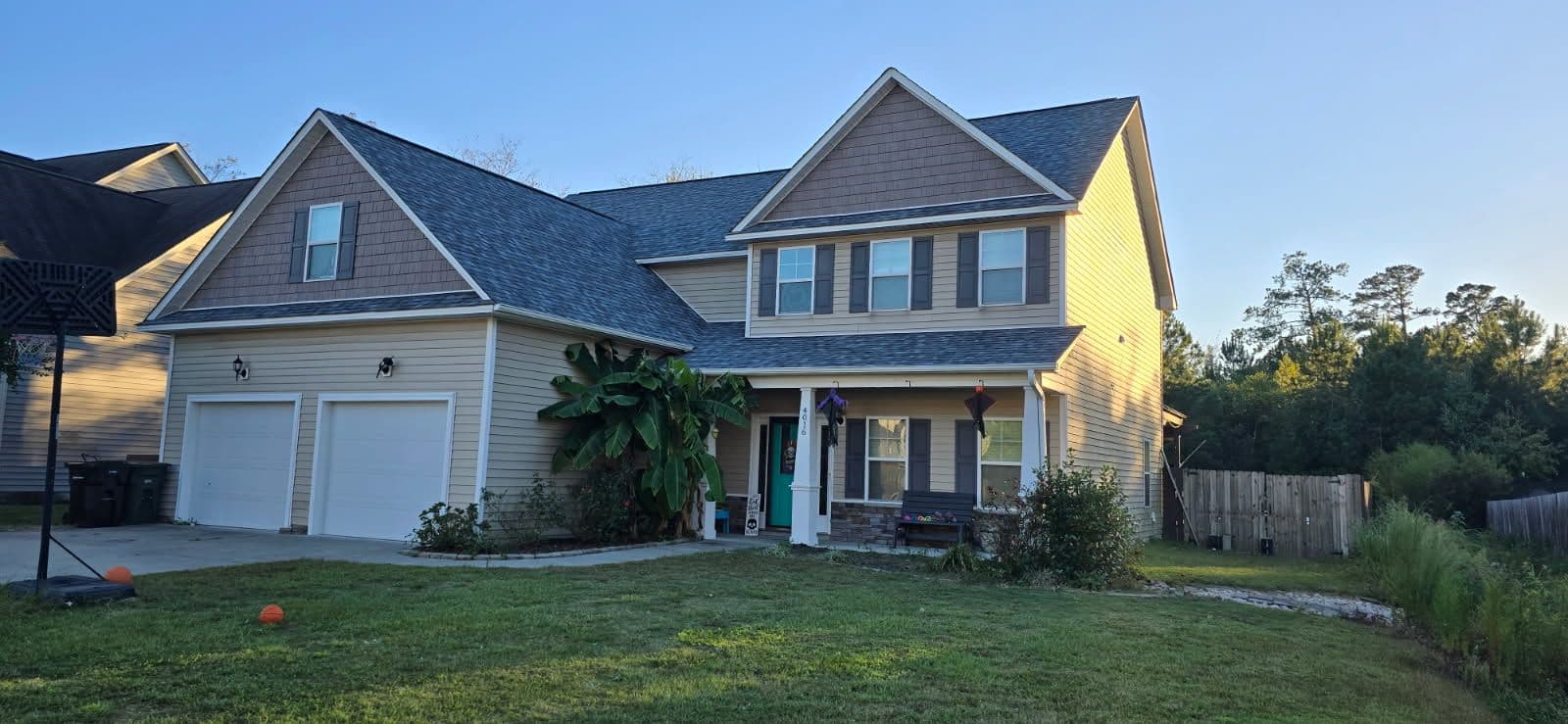 High-Quality Shingle Roofing with Owens Corning image