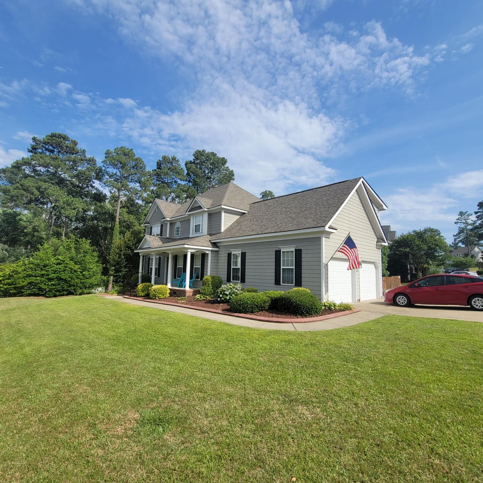 High-Quality Shingle Roof Installation image